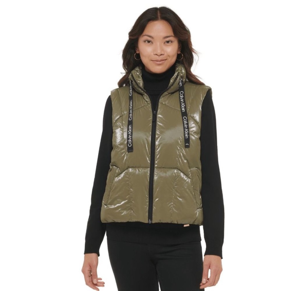 NWOT Calvin Klein puffer vest olive green
